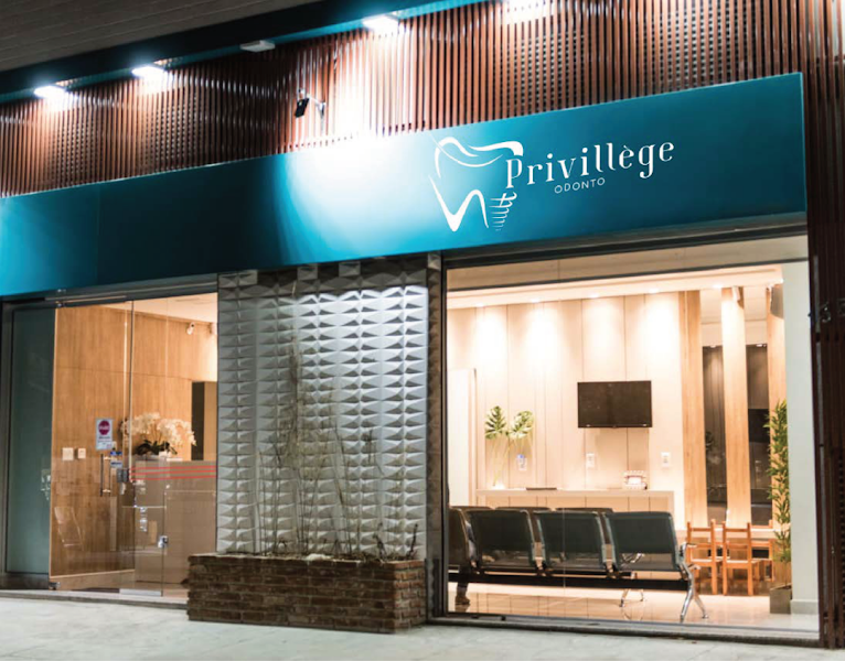 Foto 2 de Clínica PRIVILLÈGE ODONTO