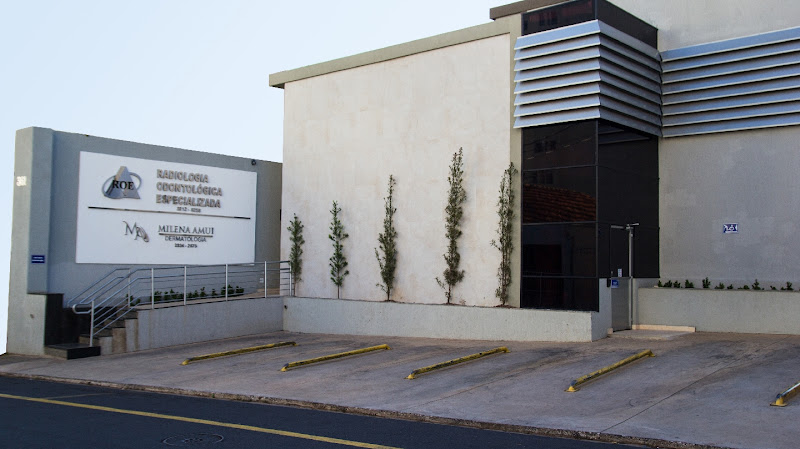 Foto 2 de Clinica ROE - Radiologia Odontológica Especializada