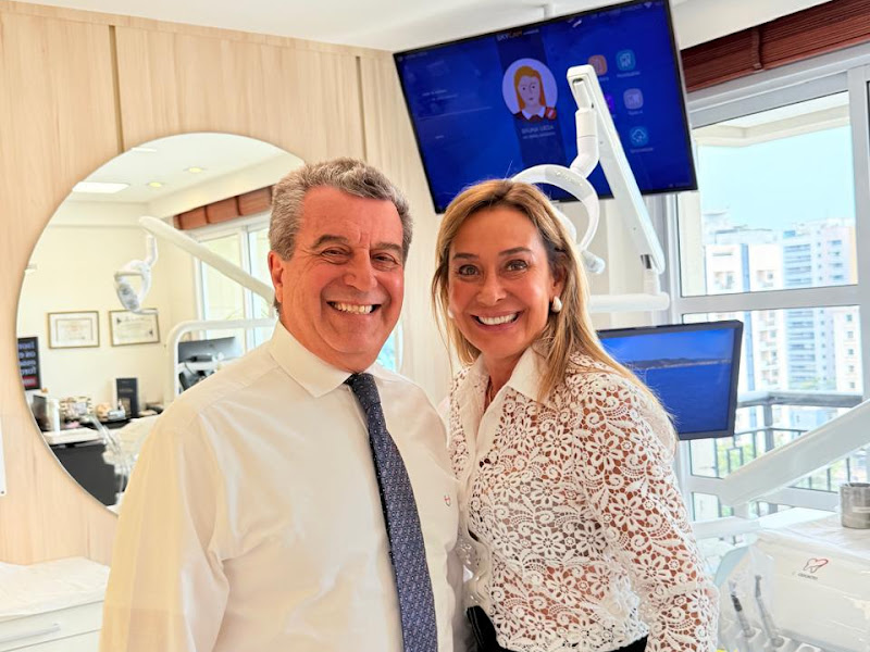 Foto 8 de Clínica Saúde Oral| Implantes| Invisalign|Estética|Clínica Odontológica-Guarulhos-sp