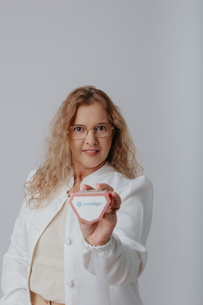 Foto 2 de Clínica Silvia Mascarenhas Ortodontista /DTM Dor Orofacial / odontologia do sono