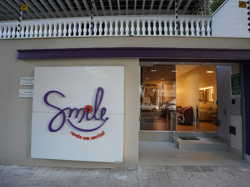 Foto 7 de Clínica Smile - Reabilitação Oral e Odontopediatria - Revele seu sorriso!