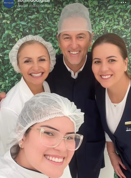 Foto 2 de Clínica Sorrindo Odontologia Estética Invisalign Implante Dentário Lentes Contato Dental Botox Ronco Apneia ATM
