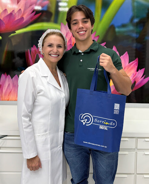 Foto 3 de Clínica Sorrindo Odontologia Estética Invisalign Implante Dentário Lentes Contato Dental Botox Ronco Apneia ATM