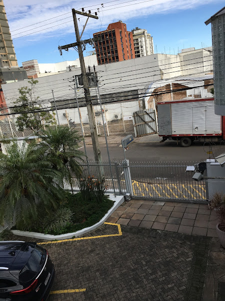 Foto 4 de Clínica Sorrindo Odontologia Estética São Leopoldo Invisalign Implante Dentário Lente Contato Dental Botox Ronco Apneia