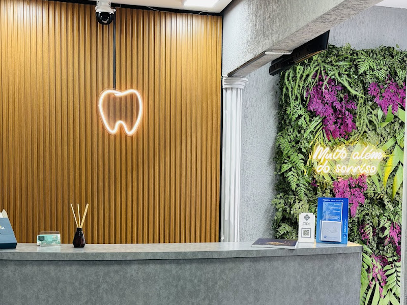 Foto 11 de Clínica Sorrir Itaquera l Implantes l Próteses l Aparelho Fixo e Móvel l Canal l Limpeza