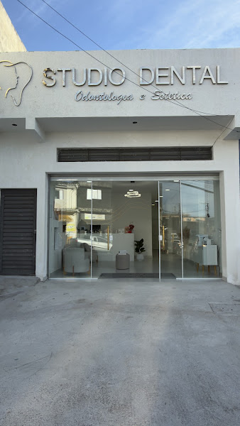 Foto 3 de CLINICA STUDIO DENTAL