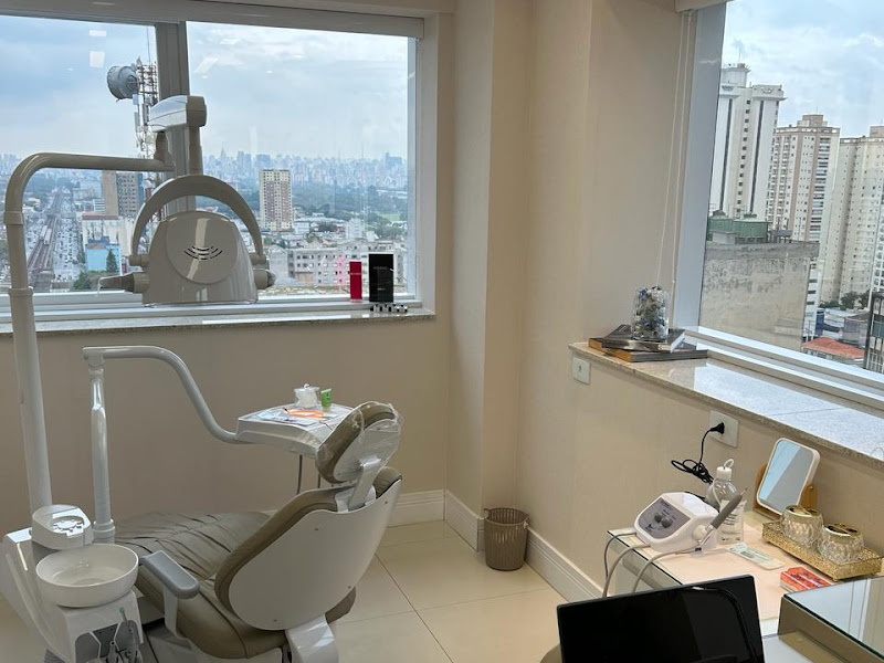 Foto 10 de Clínica Tornelli Santana | Odontologia e Estética