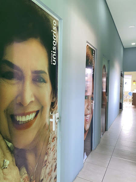 Foto 3 de Clínica UniSorriso - Dentista em Cotia