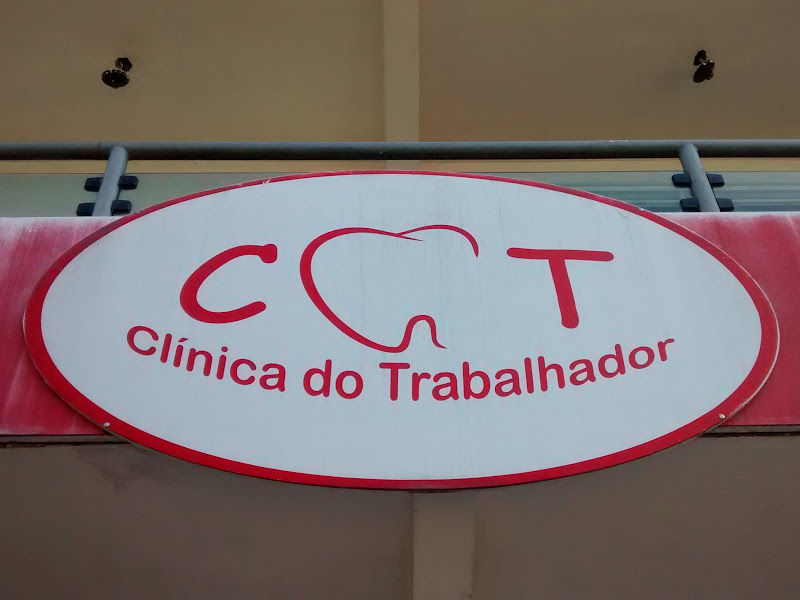 Foto 3 de Clínica Van