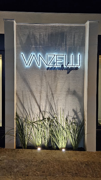 Foto 2 de Clínica VANZELLI Odontologia | Dentista Rio Claro - SP