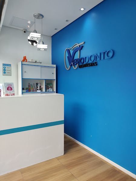 Foto 6 de Clínica Verodonto - Facetas e Implantes em Itaquaquecetuba | Dr. Wellington C. Gomes