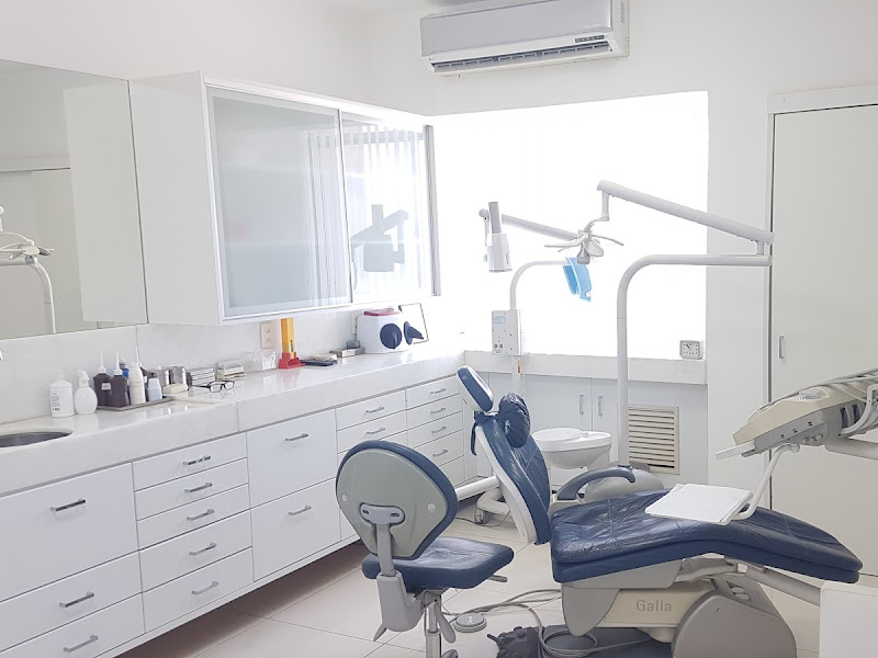Foto 6 de Clínica Via Sorriso - Dentista Salvador