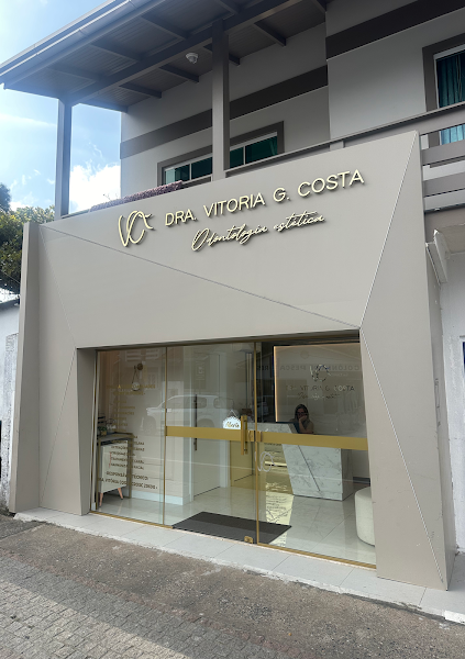 Foto 2 de Clínica Vitoria Costa | Lentes em Resina e Porcelana