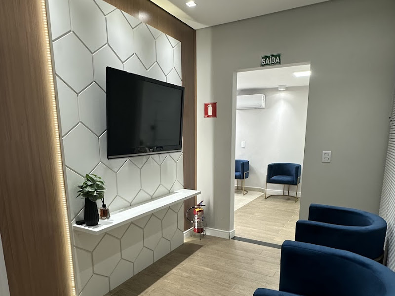 Foto 7 de Clínica Zenit Odontologia Limeira: Implantes | Prótese Protocolo | Invisalign | Lentes de contato | Odontopediatria |