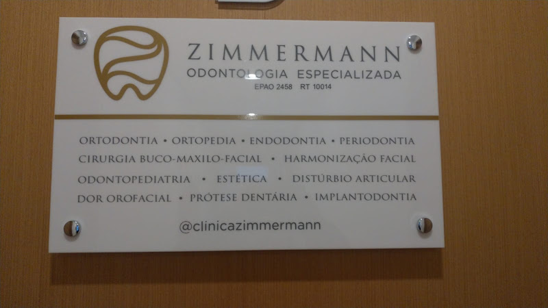 Foto 3 de Clinica Zimmermann Odontologia Especializada - EPAO 2458
