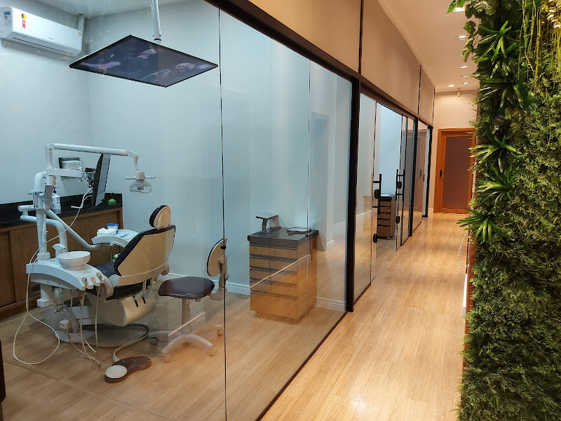 Foto 3 de CLINICAL FACE Odontologia e Harmonização Orofacial