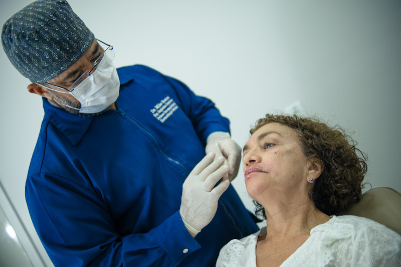 Foto 2 de Clínicas Implante Fácil by Dr. Mike - Unidade Vieralves