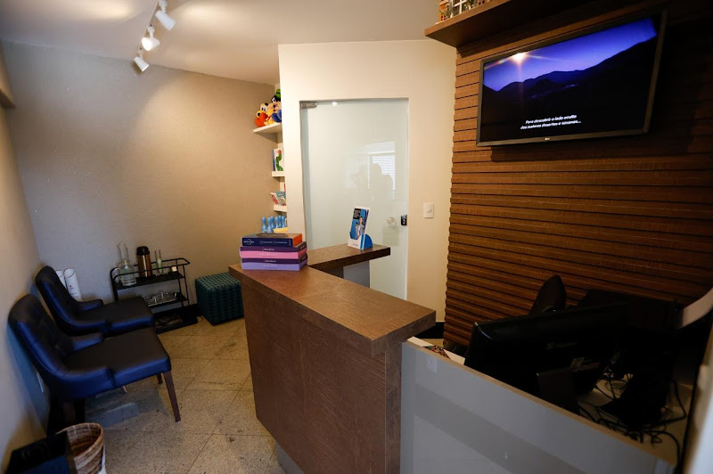 Foto 2 de Clinicastro Odontologia