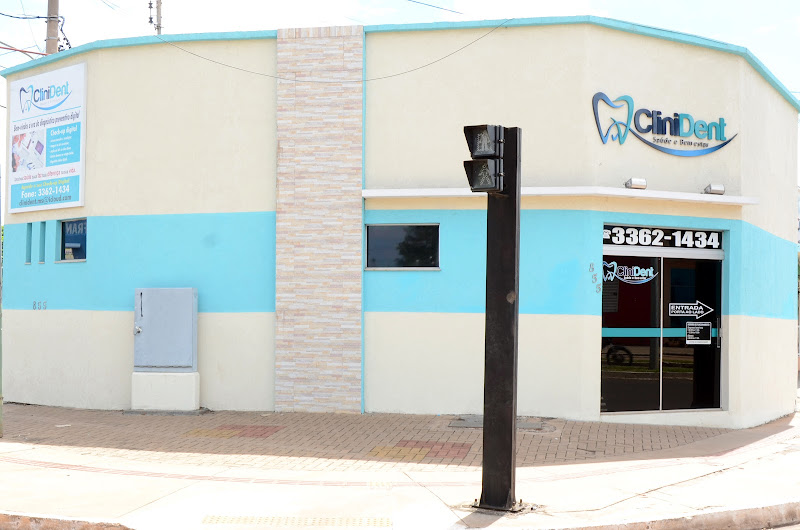 Foto 2 de CliniDent