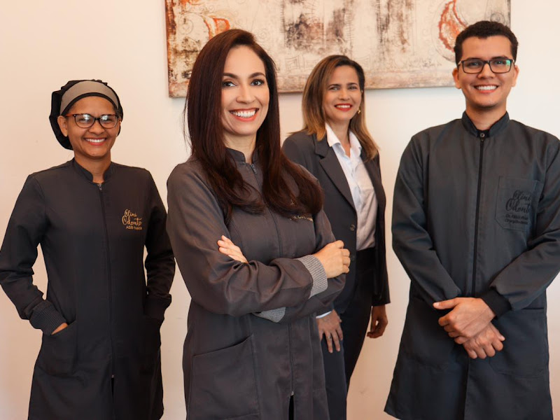 Foto 2 de Cliniodonto - Implantes Dentais Rio Branco - Dra. Carla Santana