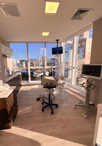 Foto 2 de Clips Odontologia moderna