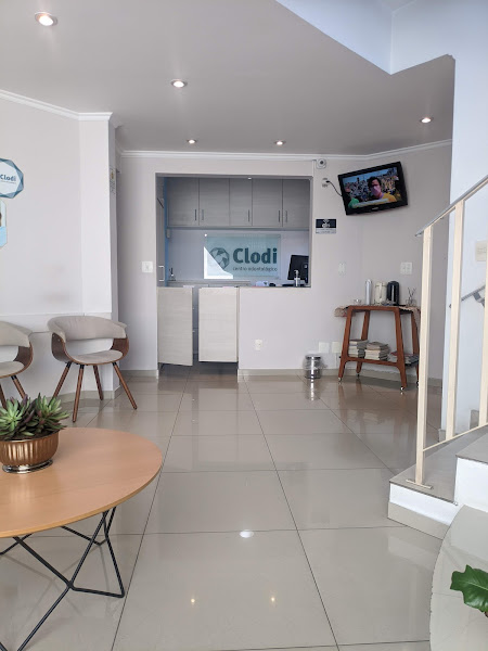 Foto 2 de Clodi | Clínica Odontológica Ikejiri | Carapicuíba