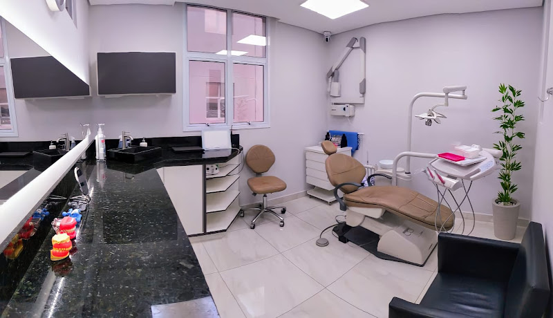 Foto 3 de CM ODONTOLOGIA E ESTÉTICA