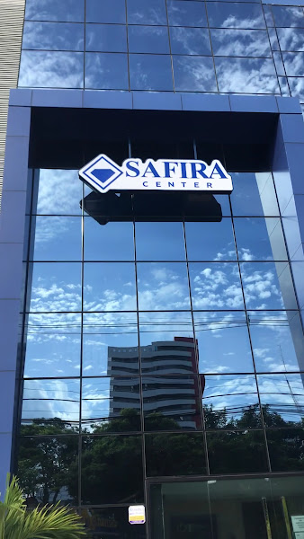 Foto 4 de COB Odontologia Integrada | Implante Dentário | Invisalign | Ponto Central | Feira de Santana - BA