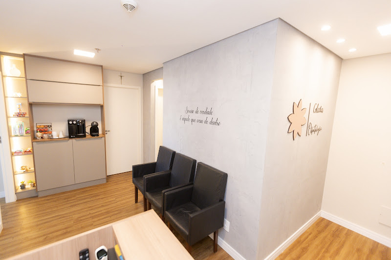 Foto 3 de Colcera Odontologia por Dra. Mônica Colcera e Dra. Victória Colcera .