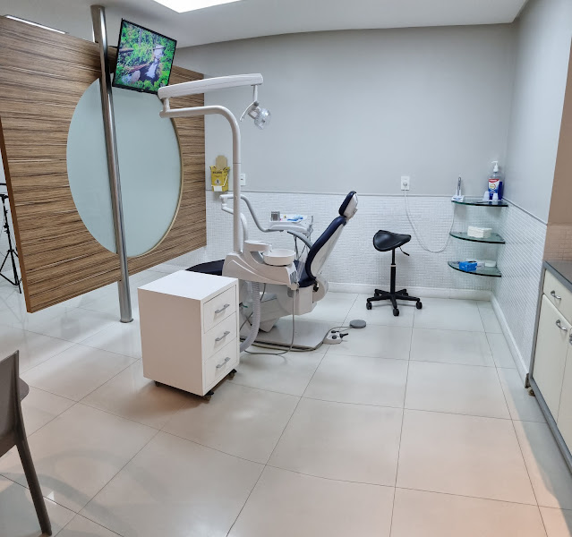 Foto 3 de COLT Odontologia