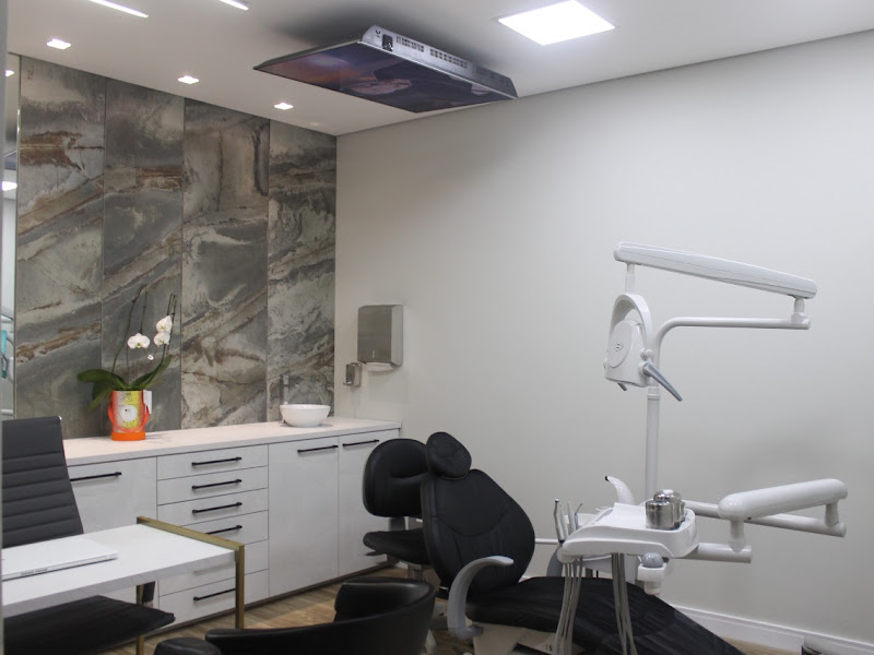 Foto de Colzani Odontologia Avançada