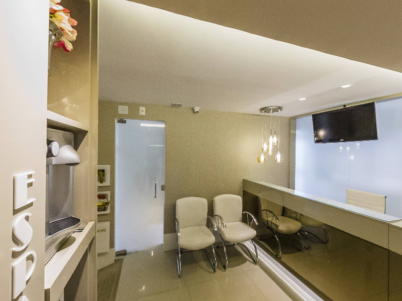 Foto 4 de Consalter - Odontologia Estética - 40 anos!