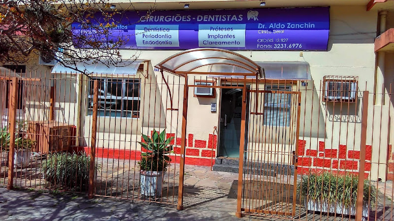 Foto 2 de Consultório Dentário Dr. Aldo Zanchin Cirurgião Dentista - Invisalign, Ortodontia, Implantes dentários e clínica geral