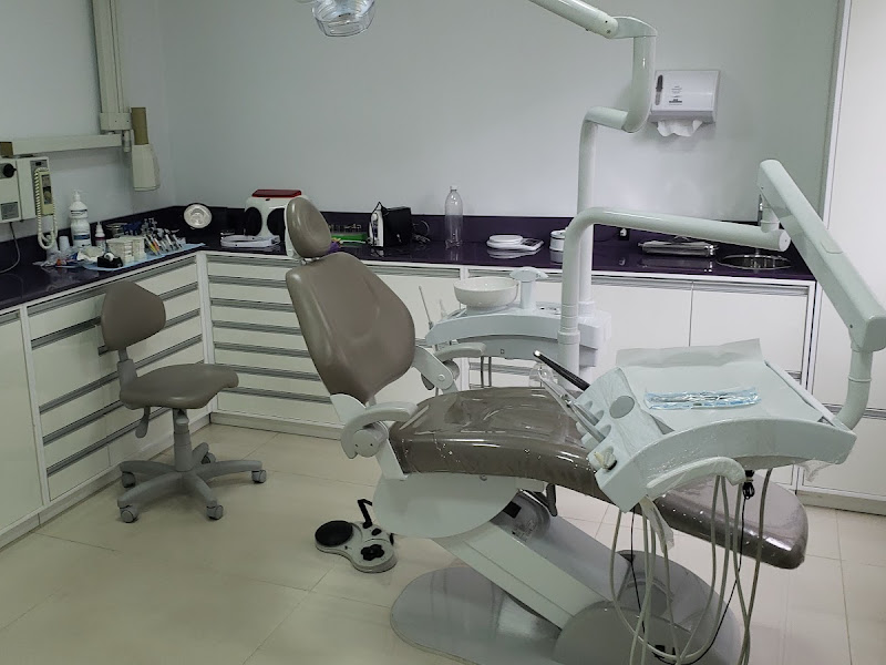 Foto 3 de Consultório Dentário Dr Aloisio