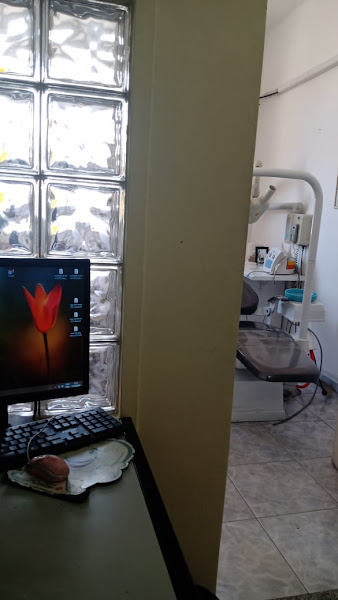 Foto 3 de Consultório Dentário Dra Adriana & Dra Andreia