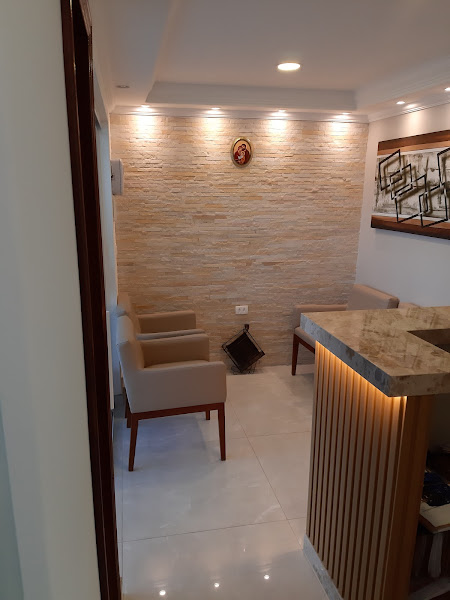 Foto 3 de Consultório Dr. Luiz Carlos Sales e Dra. Maria Gabriela Trovijo