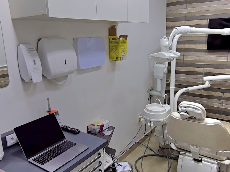 Foto 3 de Consultório Dr Pedro Lucas - Dentista Nova Iguaçu