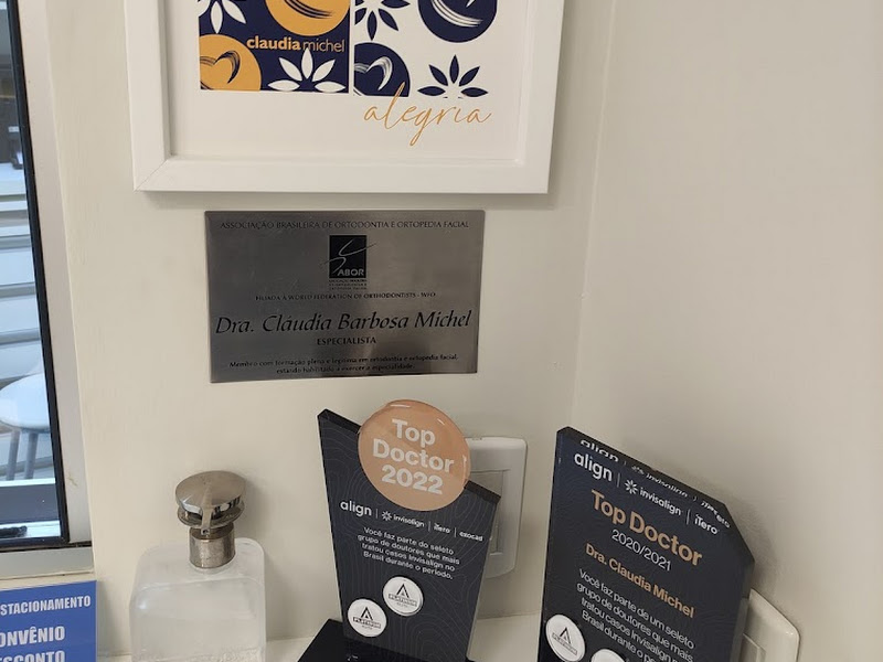 Foto de Consultório Dra. Cláudia Michel | INVISALIGN PORTO ALEGRE - RS