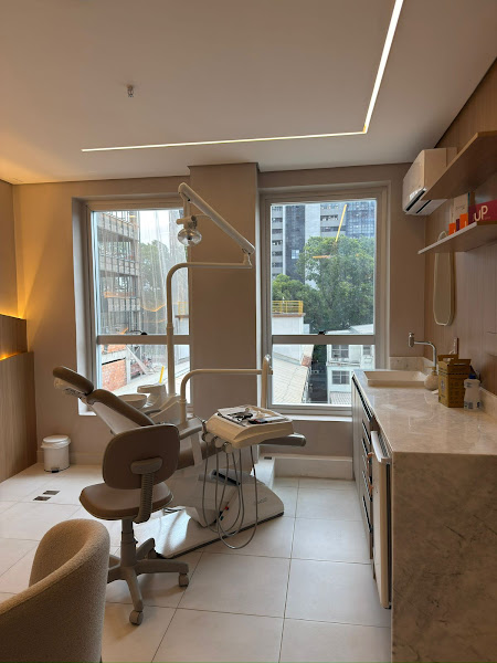 Foto 3 de Consultório Dra. Pâmela Sales - Harmonização Facial e Odontologia