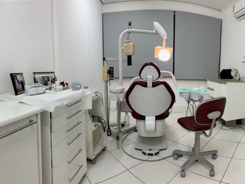 Foto de CONSULTÓRIO MENEGAZ ODONTOLOGIA - CRO 110.624