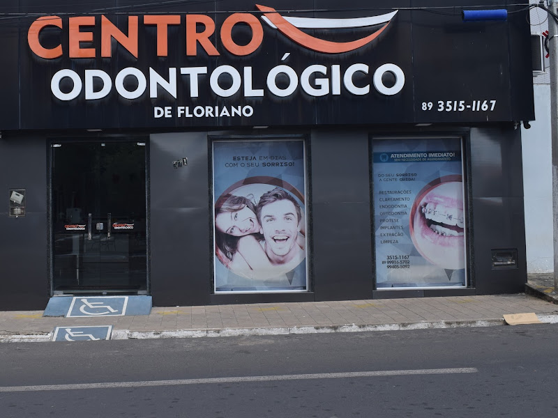 Foto 2 de CONSULTÓRIO ODONTOLOGICO