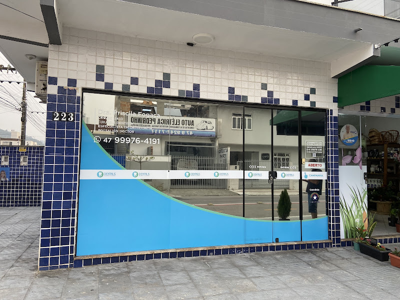 Foto 3 de Consultório Odontológico Dentalis - Dra. Priscila Fogaça