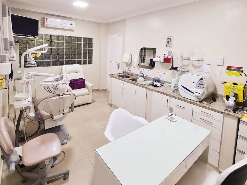 Foto 3 de Consultorio Odontológico Dr Ans M. F Compos