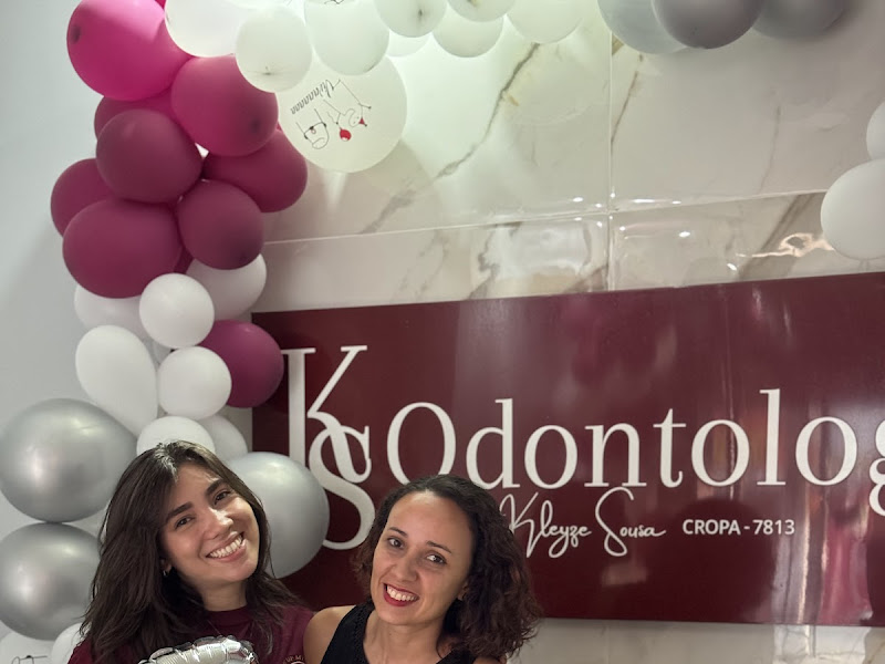 Foto 12 de Consultório Odontológico Dr. Antônio Rafael | Implante Dentário | Facetas | Clareamento Dental | Ananindeua