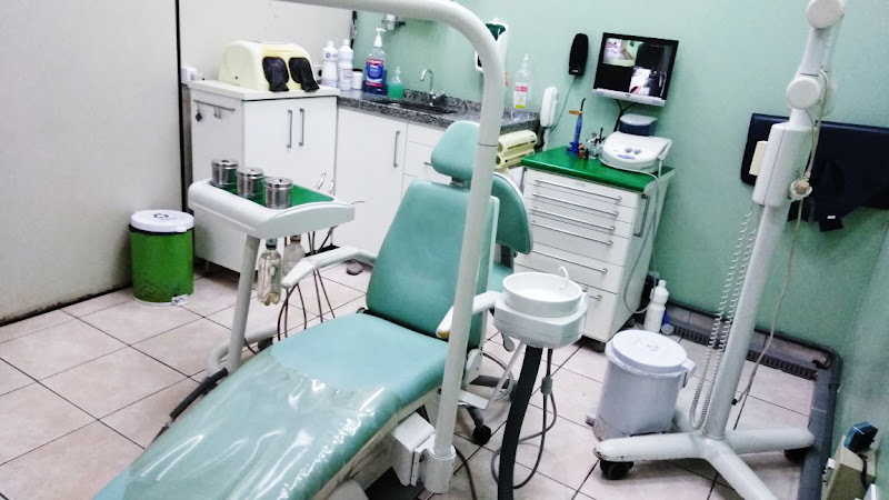 Foto 2 de Consultório Odontológico Dr. Christiano Mundim