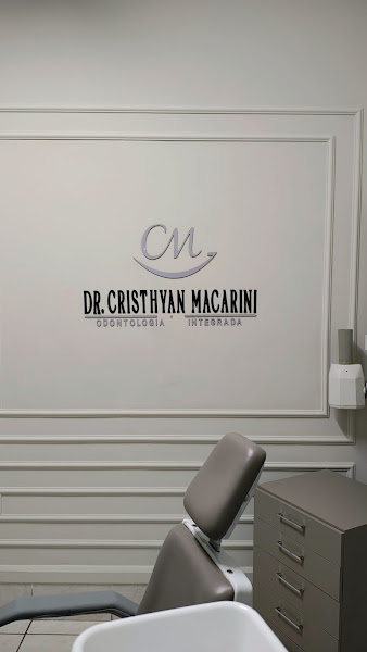 Foto 2 de Consultório Odontológico Dr. Cristhyan Macarini