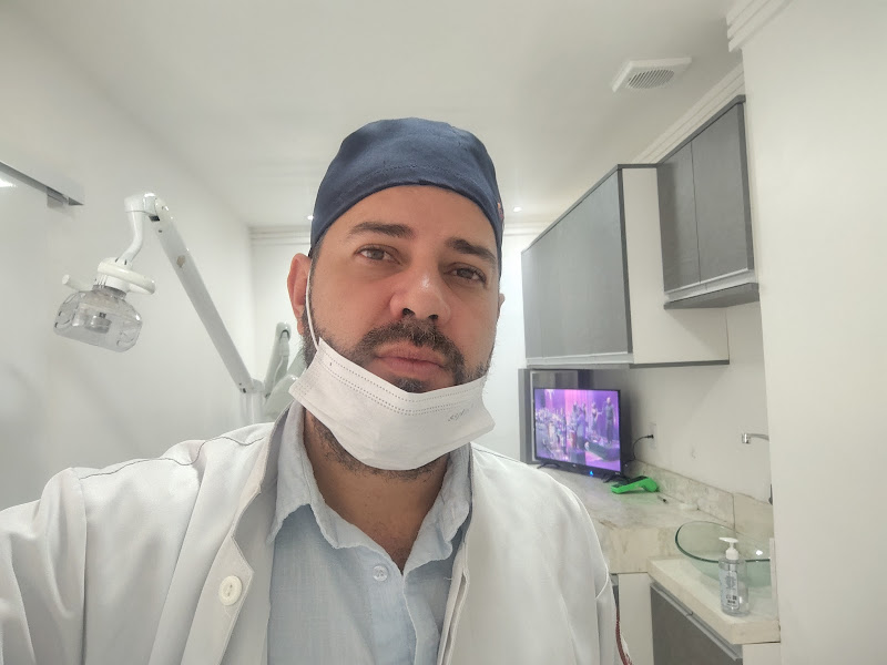 Foto 2 de Consultório Odontológico Dr.cristiano Gustavo / Cirurgião Dentista
