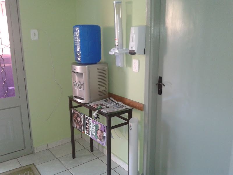 Foto 2 de Consultório Odontológico Dr. Elias | Implantes e Cirurgia Oral em Uberaba