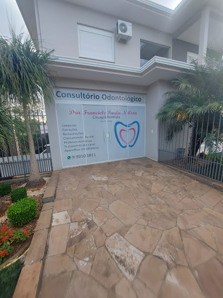 Foto 2 de Consultório Odontológico Drª Franciele Paula Nilson