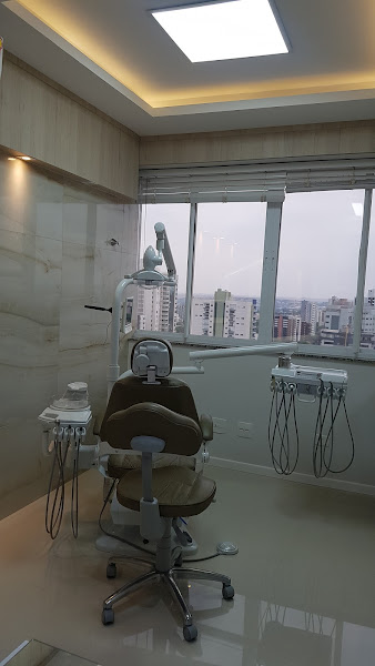 Foto 2 de Consultório Odontológico Dr José Olímpio Limonta e Dra Isabella Dantas Limonta